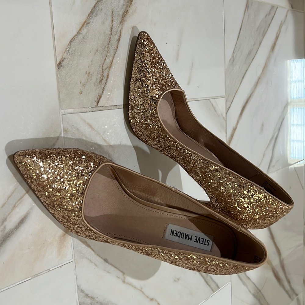 Steve Madden Women's Atlantyc Pumps gold glitter shoes heels